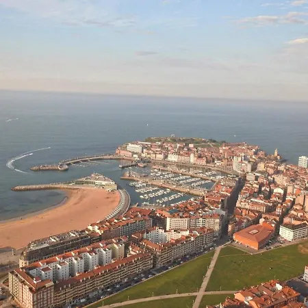 Apartamento 1 Linea De Playa Poniente, Puerto Deportivo Recien Reformado Gijón