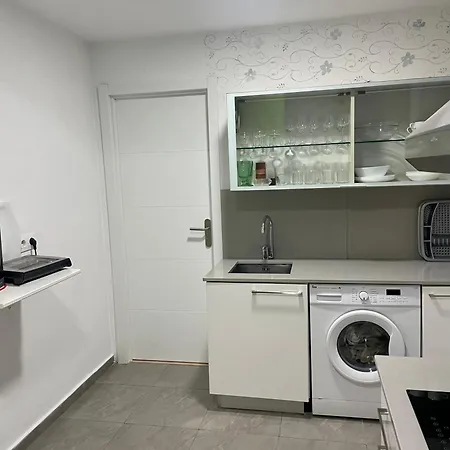 1 Linea De Playa Poniente, Puerto Deportivo Recien Reformado Apartamento Gijón