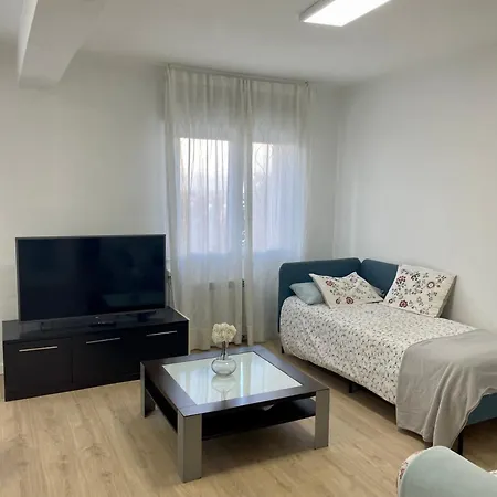 1 Linea De Playa Poniente, Puerto Deportivo Recien Reformado Apartamento