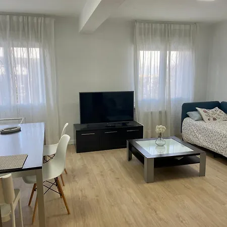 Apartamento 1 Linea De Playa Poniente, Puerto Deportivo Recien Reformado Gijón