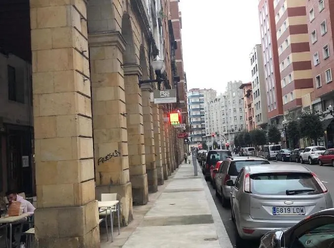 1 Linea De Playa Poniente, Puerto Deportivo Recien Reformado * Gijón