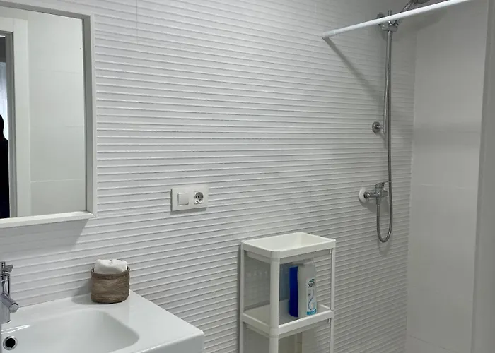 Apartamento 1 Linea De Playa Poniente, Puerto Deportivo Recien Reformado Gijón