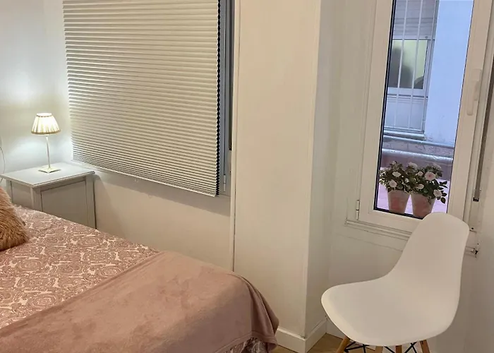 1 Linea De Playa Poniente, Puerto Deportivo Recien Reformado Apartamento Gijón