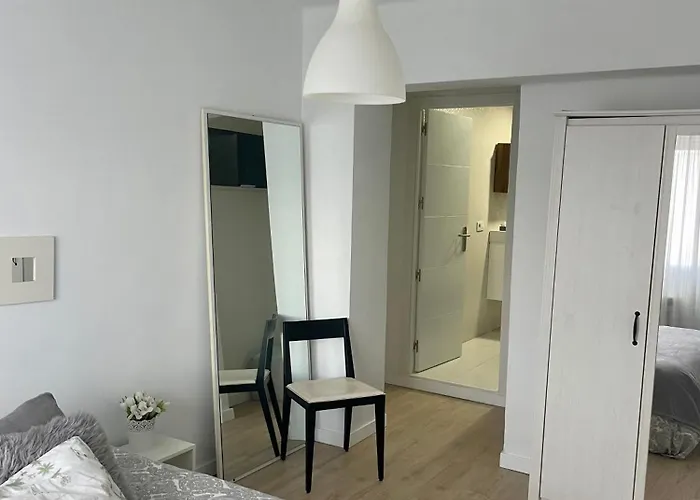 1 Linea De Playa Poniente, Puerto Deportivo Recien Reformado *