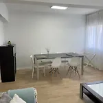 Apartamento 1 Linea De Playa Poniente, Puerto Deportivo Recien Reformado